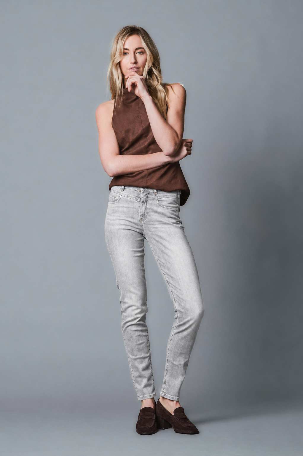 EMILY Relaxed Fit - Hellgrau - 740-48M