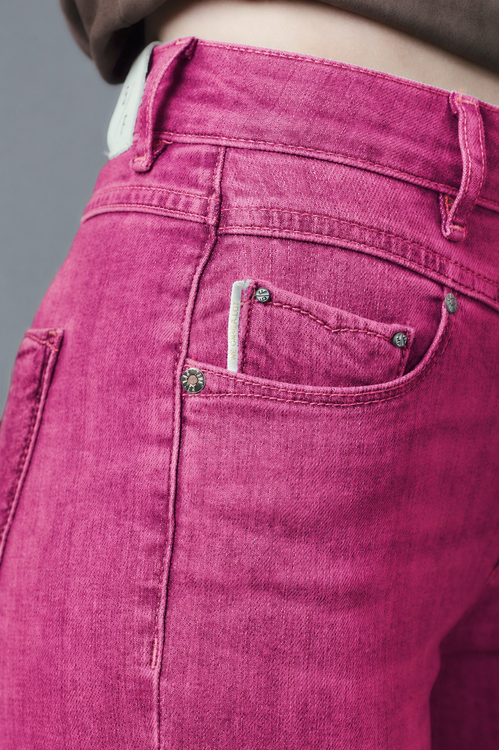 EMILY Relaxed Fit - Pink