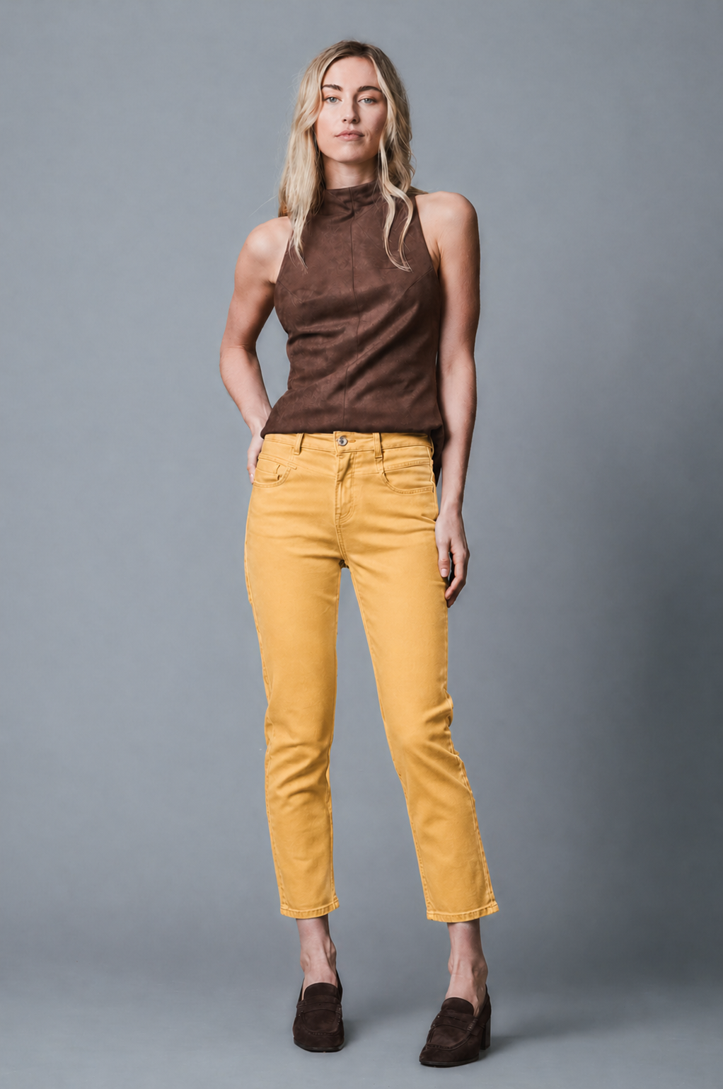 EMILY Relaxed Fit - Yellow
