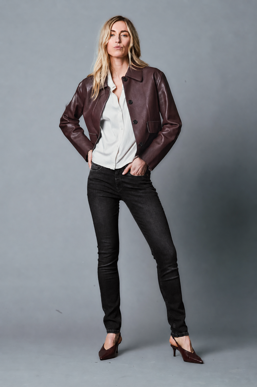 GRACIA Slim Fit - Schwarz 613-12M