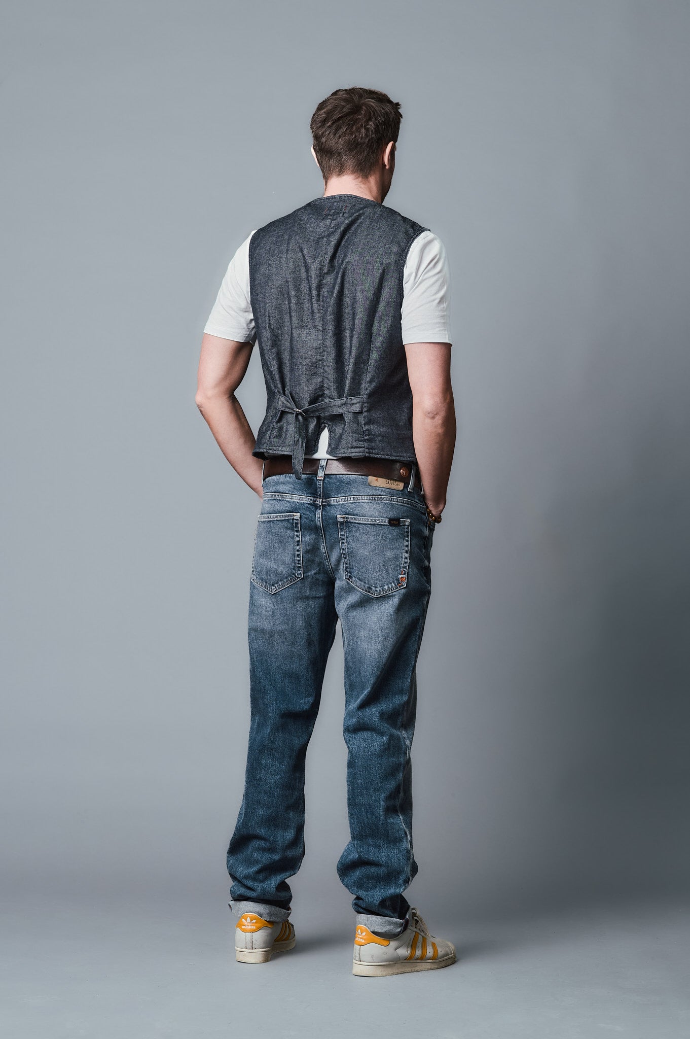 VEST Slim Fit - Dunkelblau - 500-6M